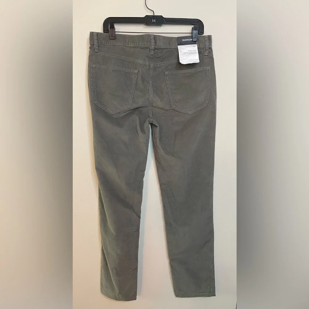 Banana Republic Traveler Men Slim Fit Mid Rise Pant Size 32*32. NWT